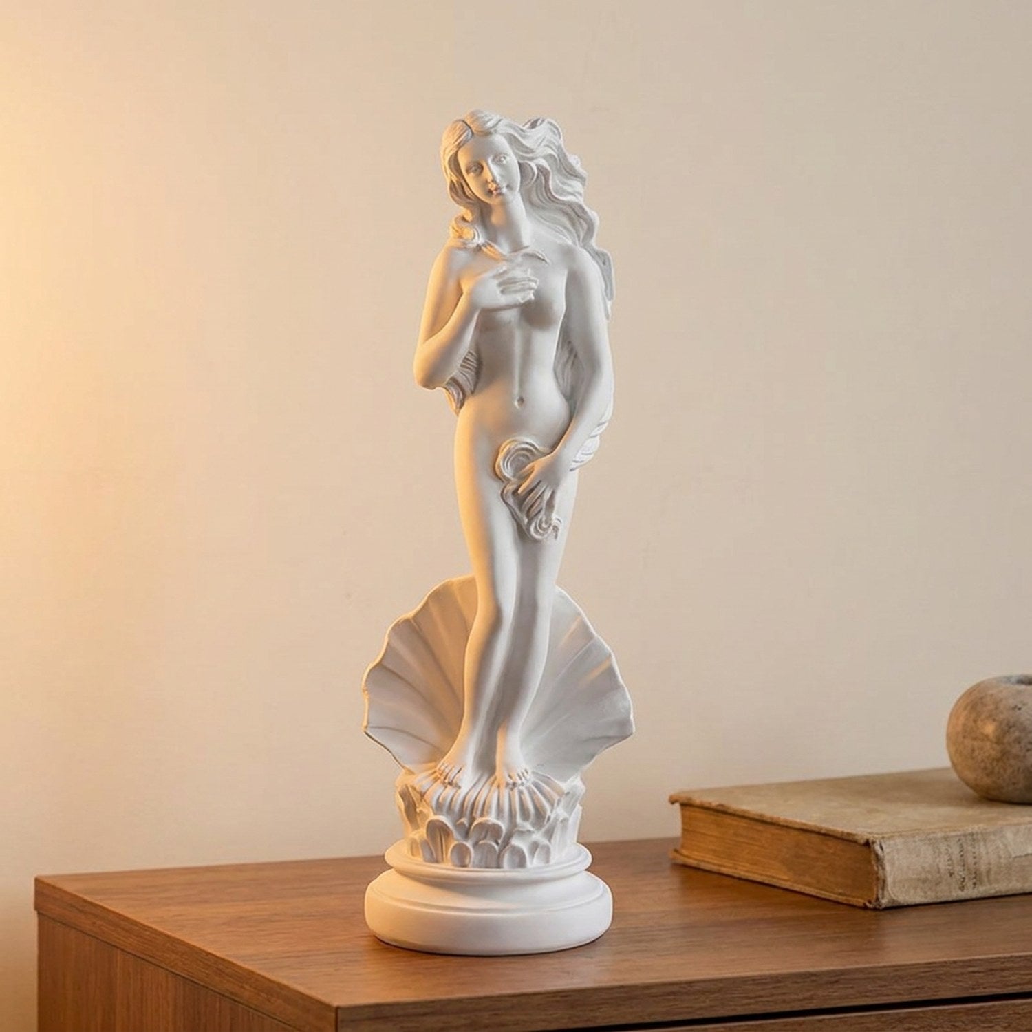 Vénus à la coquille 36 cm sculpture résine blanche