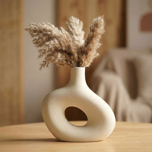 Grand vase en céramique donut blanc cassé taille L avec pampa