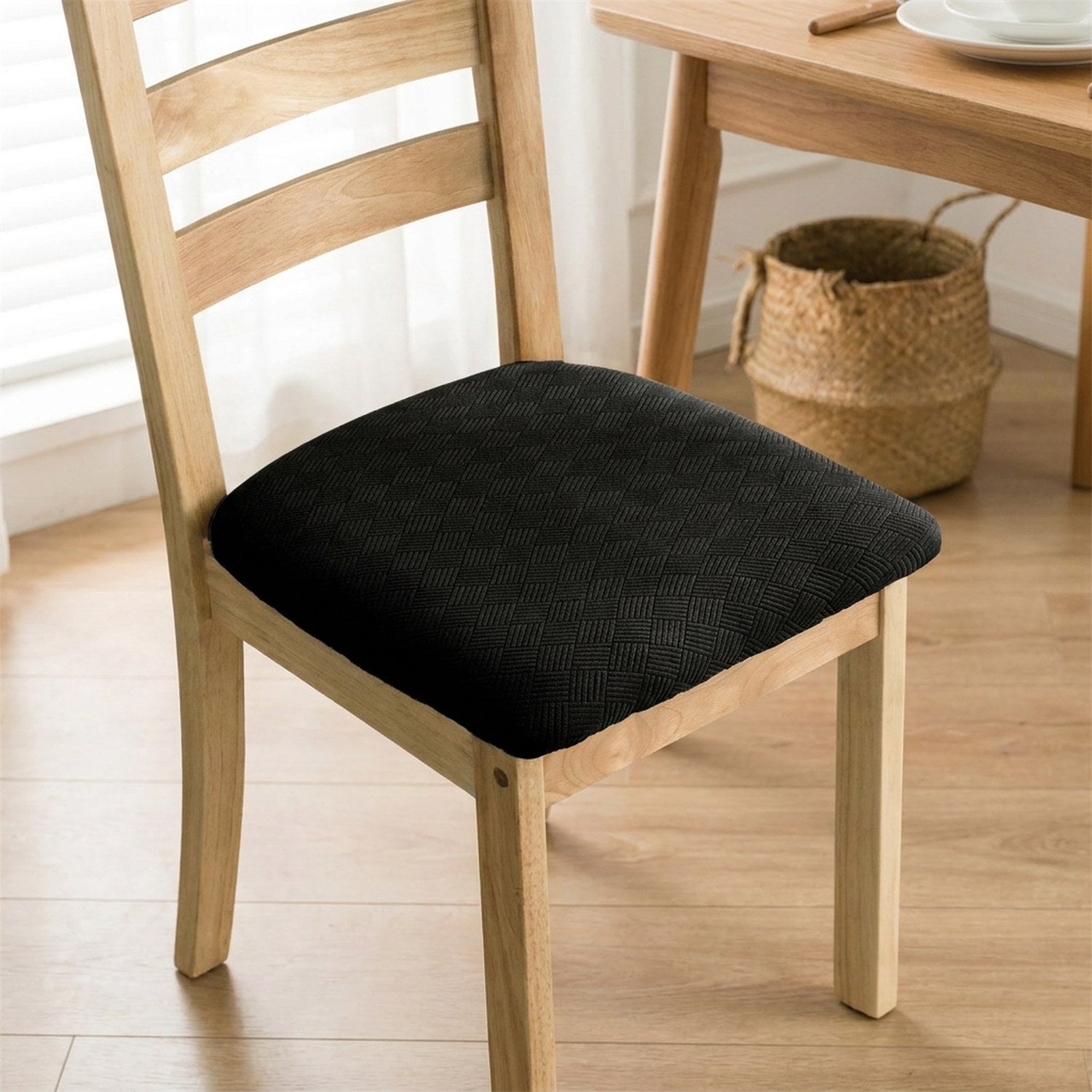 Housse de siège de chaise extensible en jacquard coloris noir