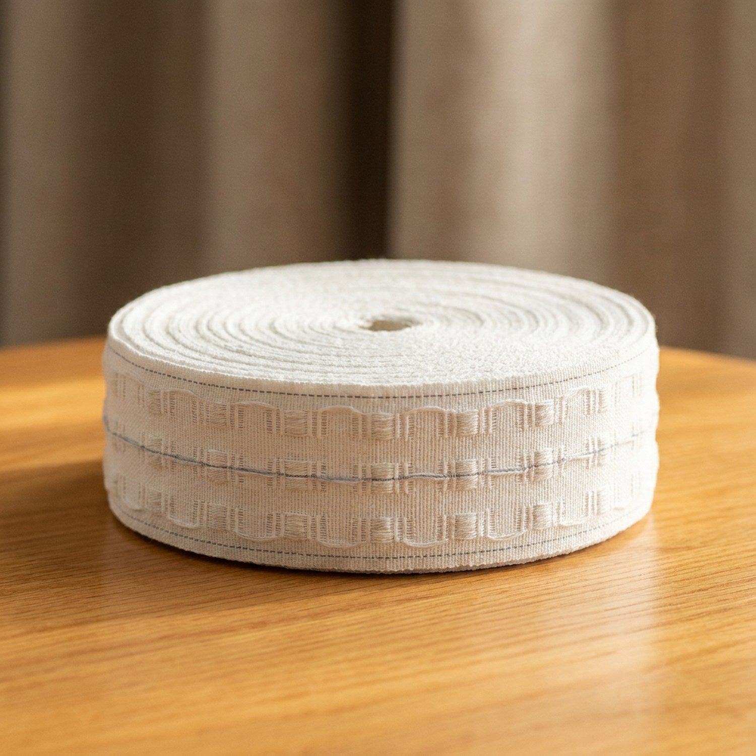 Rouleau de ruban fronceur à plis blanc en coton et lin pour rideaux