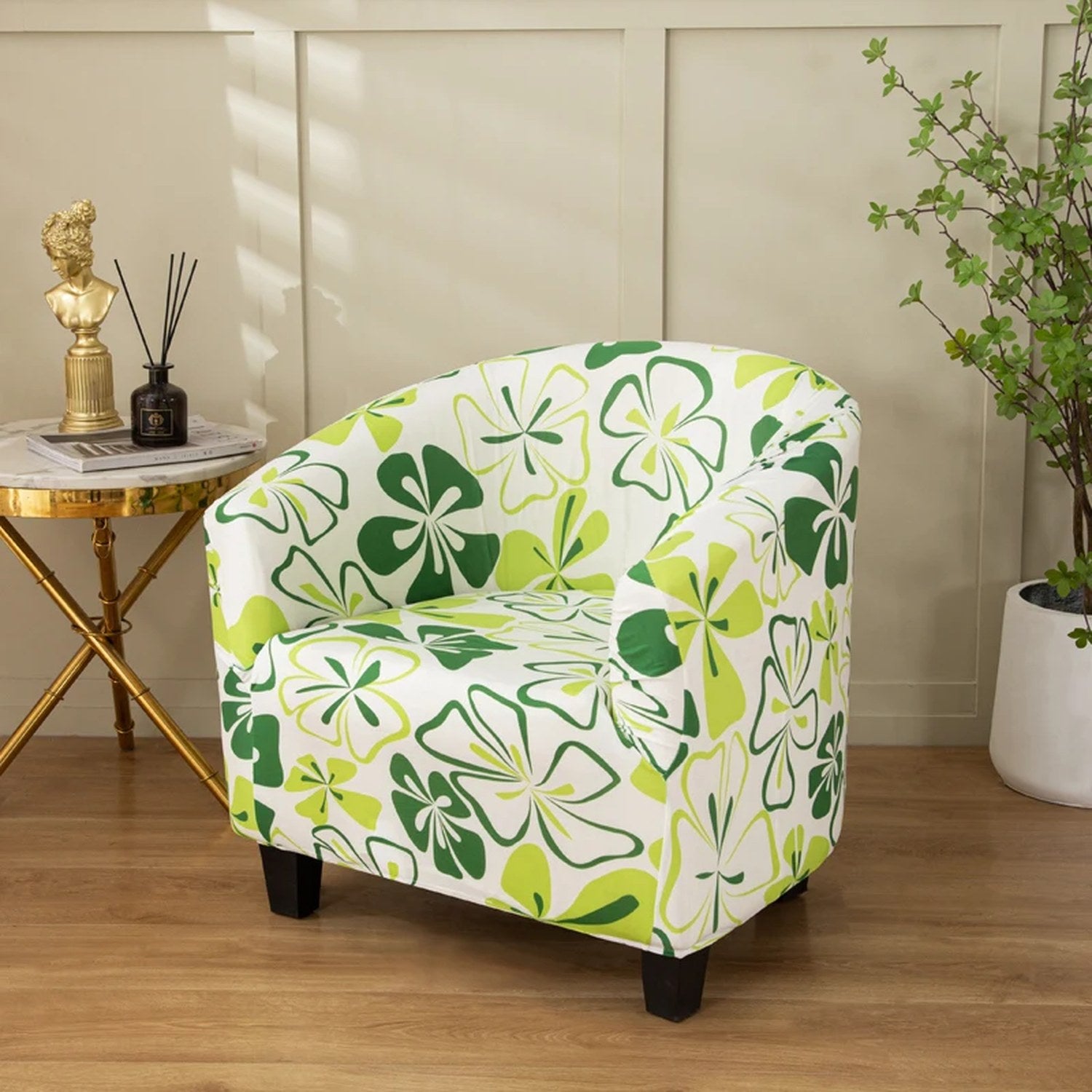 Housse de fauteuil cabriolet motif feuillage vert sur fond blanc
