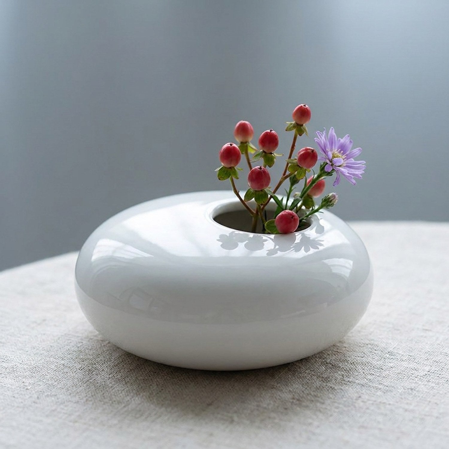 Vase céramique ikebana goutte eau blanc brillant