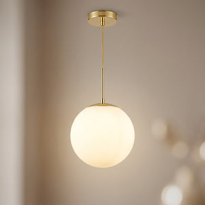 Suspension boule de verre, finition dorée