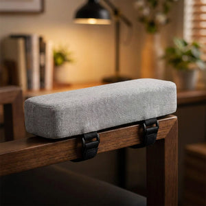 Coussinet d'accoudoir coloris gris avec ses sangles velcro