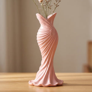 Vase en forme de robe imprimé en 3D coloris rose