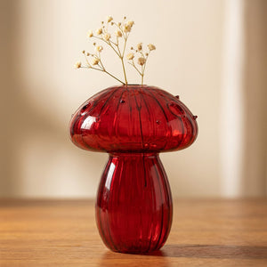 Vase champignon en verre rouge foncé avec fleurs séchées