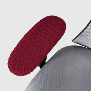 Housse d'accoudoir jacquard rouge sur chaise de bureau