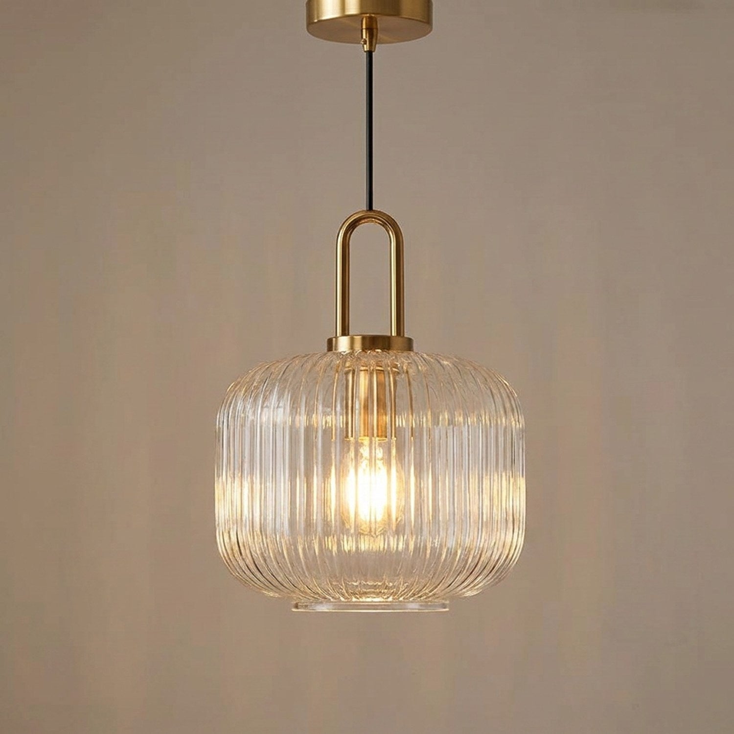 Suspension en verre cannelé taille 20 cm forme tambour arrondi