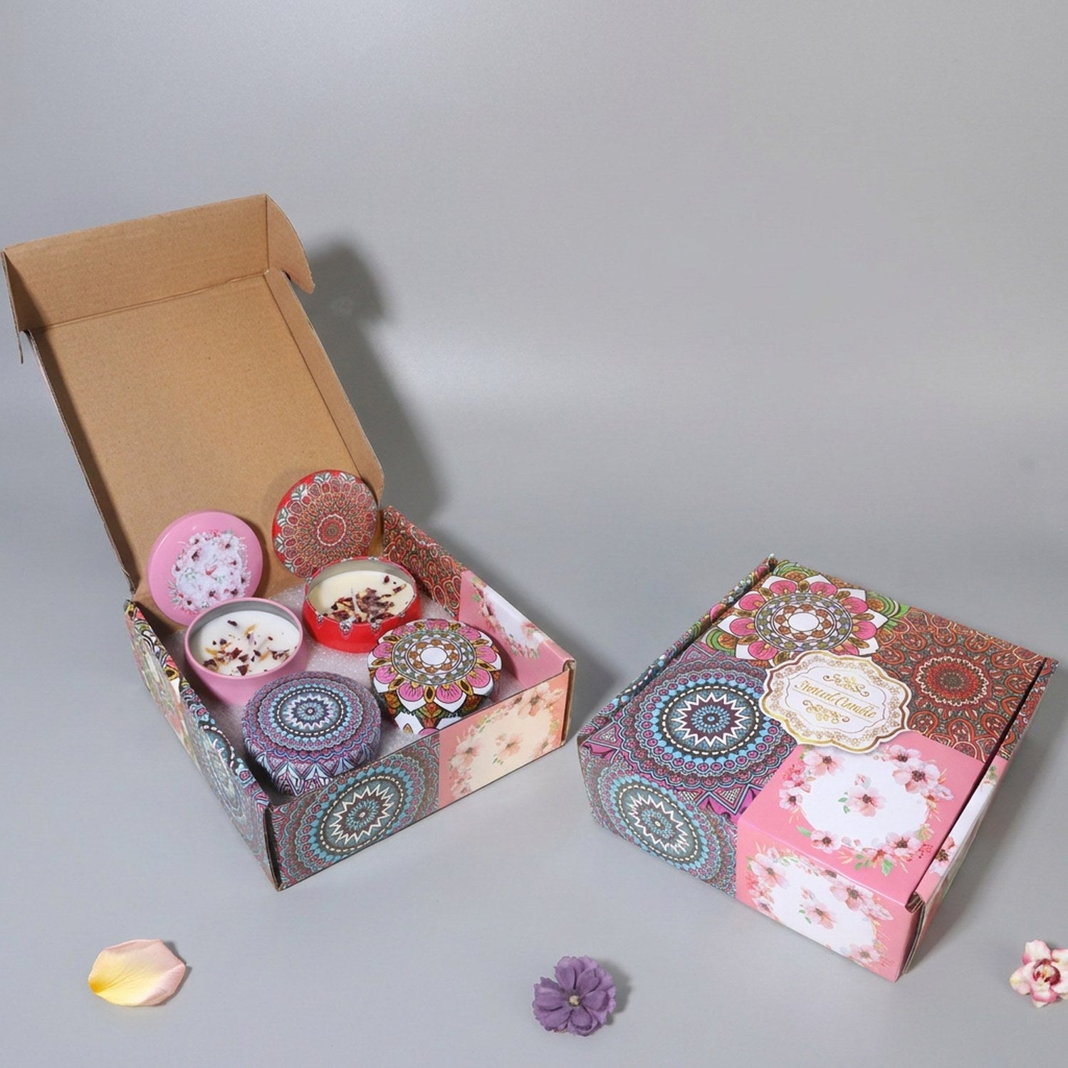 Coffret de quatre bougies parfumées bohème aux tons roses