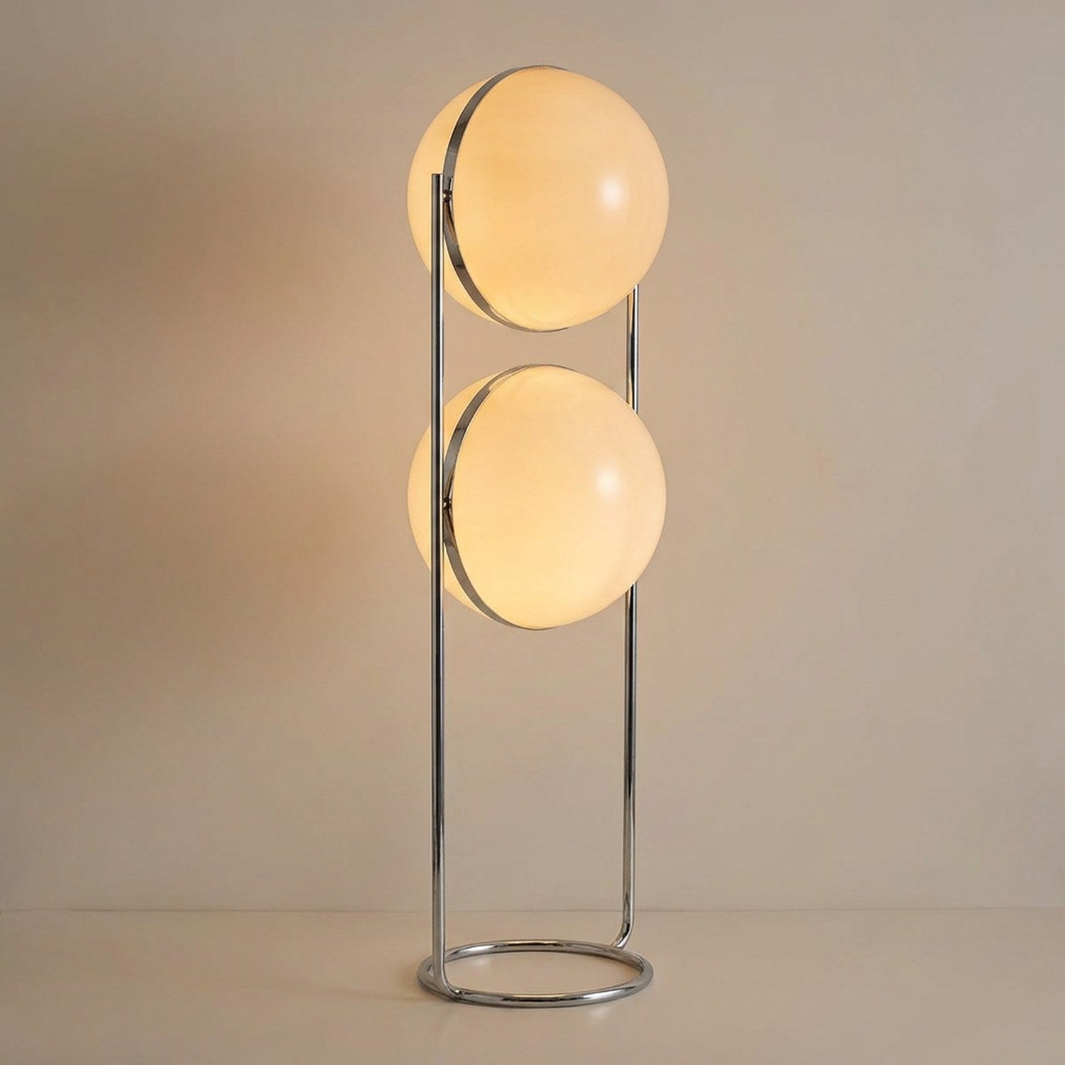 Lampadaire globe sur socle – 2 boules crème 120 cm
