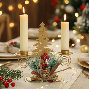 Bougeoir de Noël Double Sapin doré en métal avec deux bougies allumées