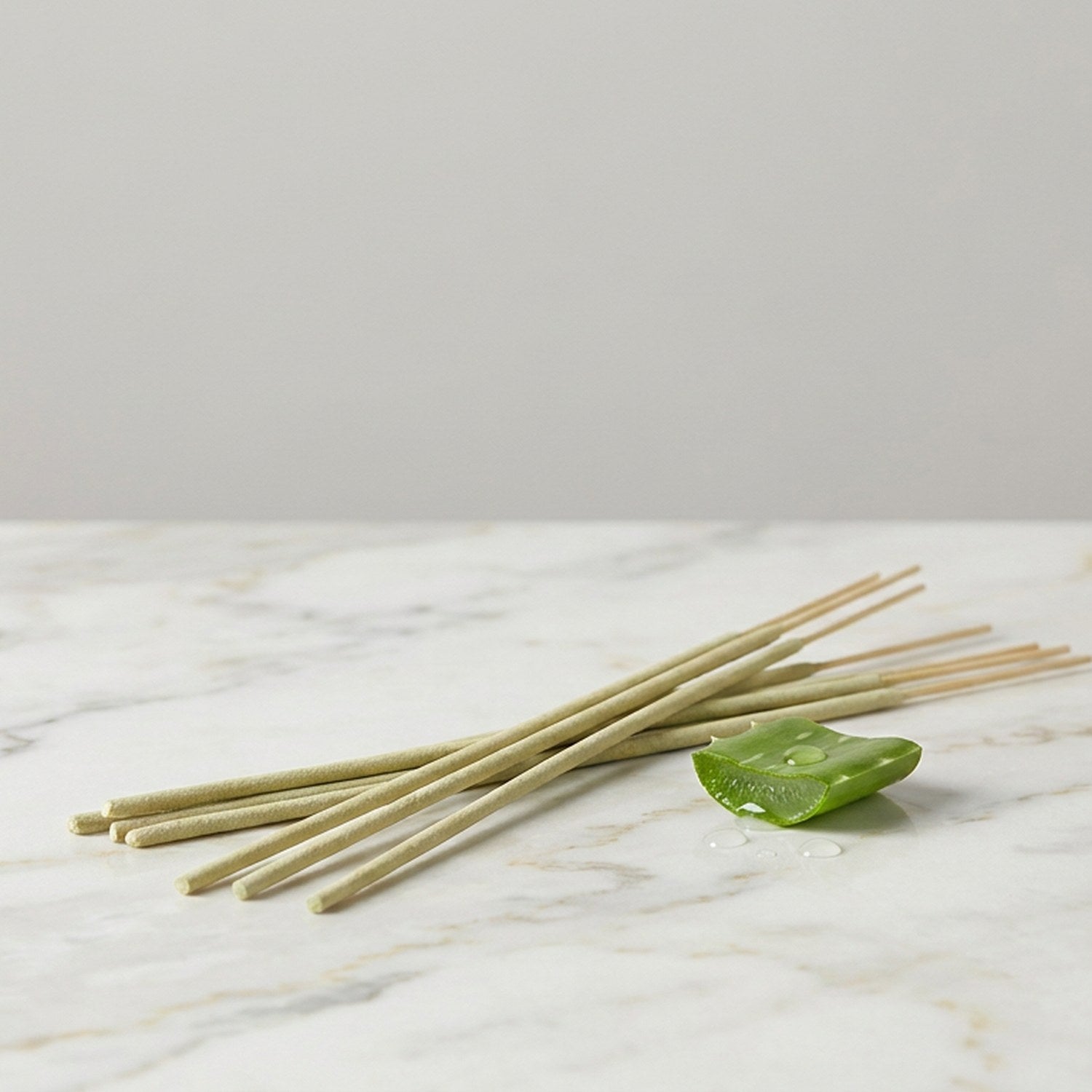 Bâtonnets encens Aloe parfum frais et apaisant 30 pcs