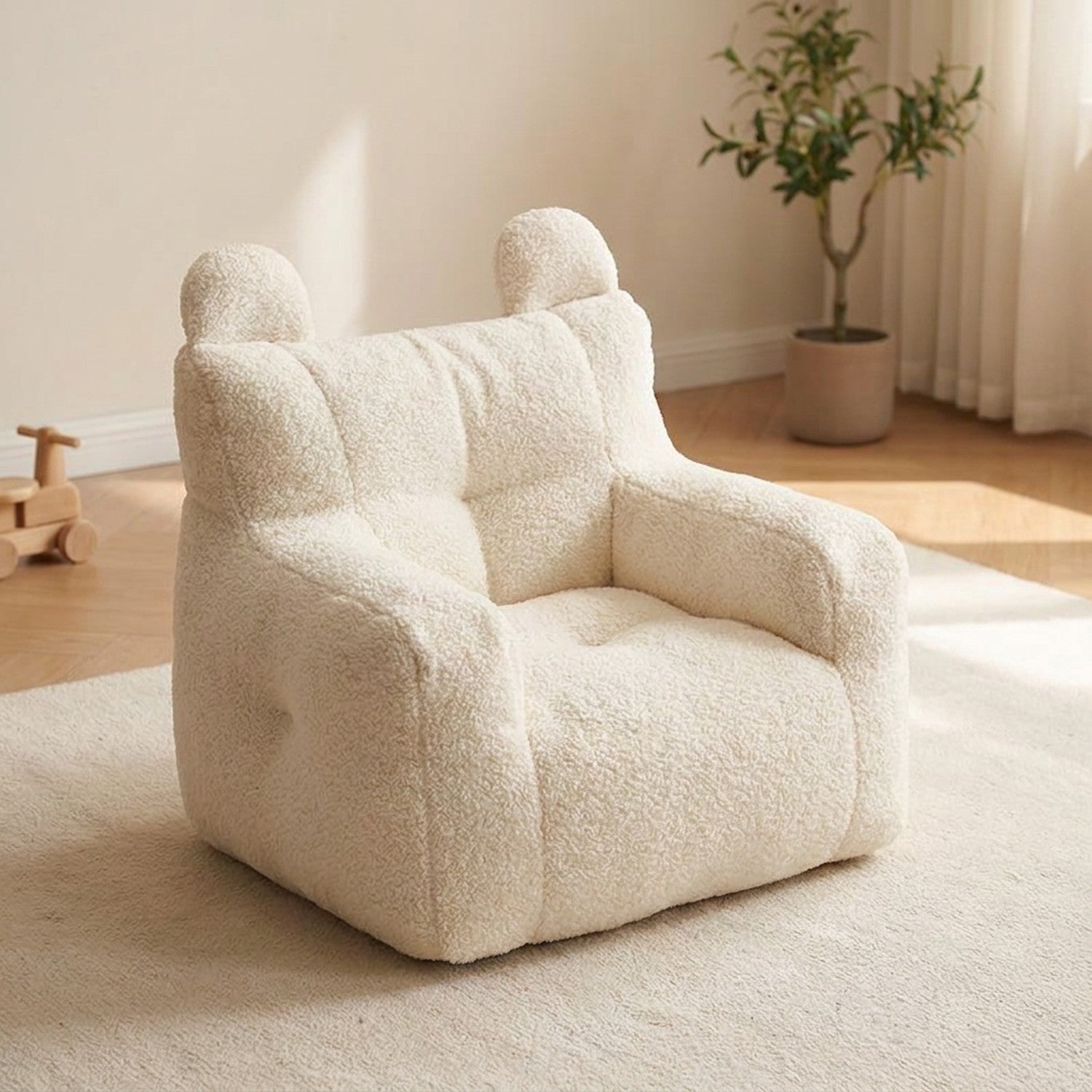 Fauteuil enfant en peluche écrue toute douce style nordique