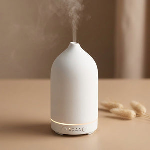 Diffuseur d'huiles essentielles en céramique entièrement blanche
