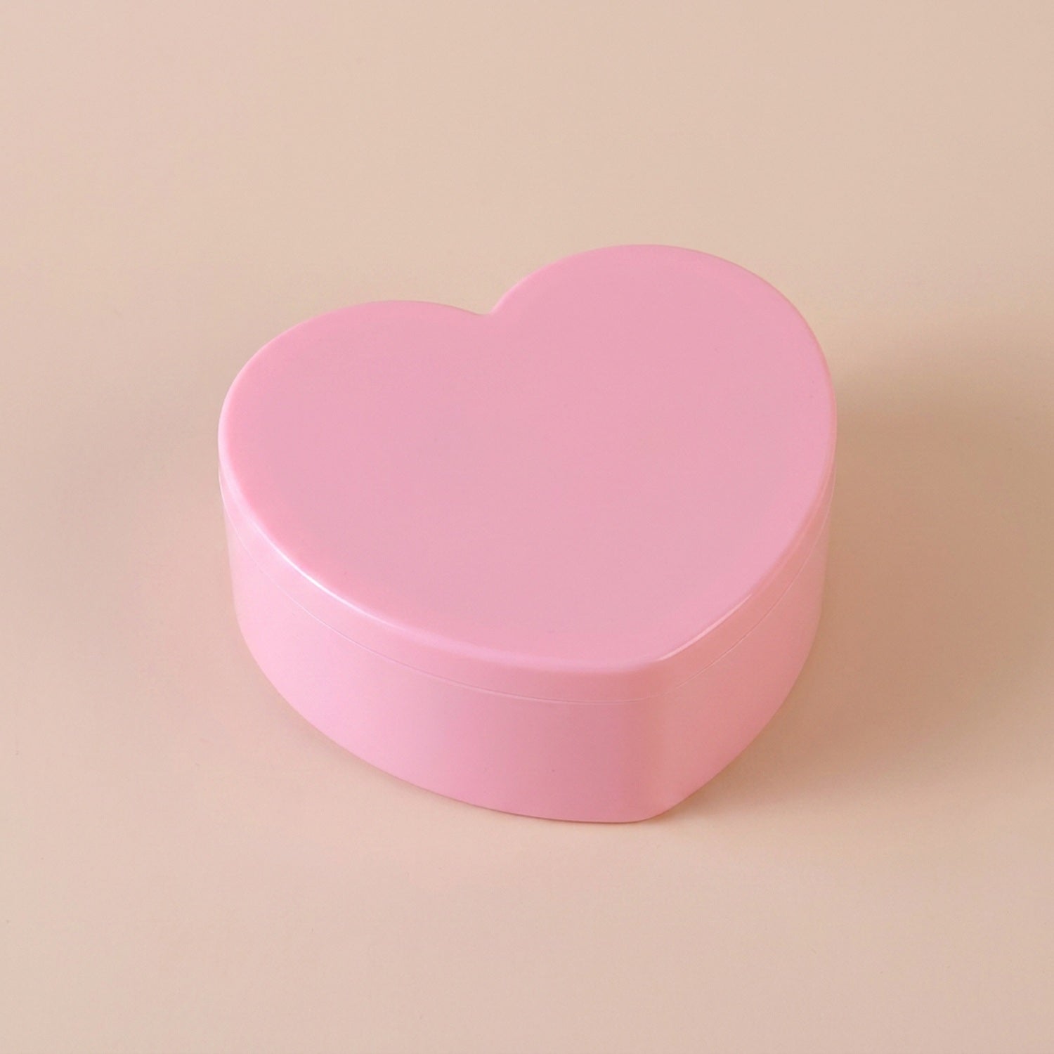 Boîte à bijoux cœur rose fermée