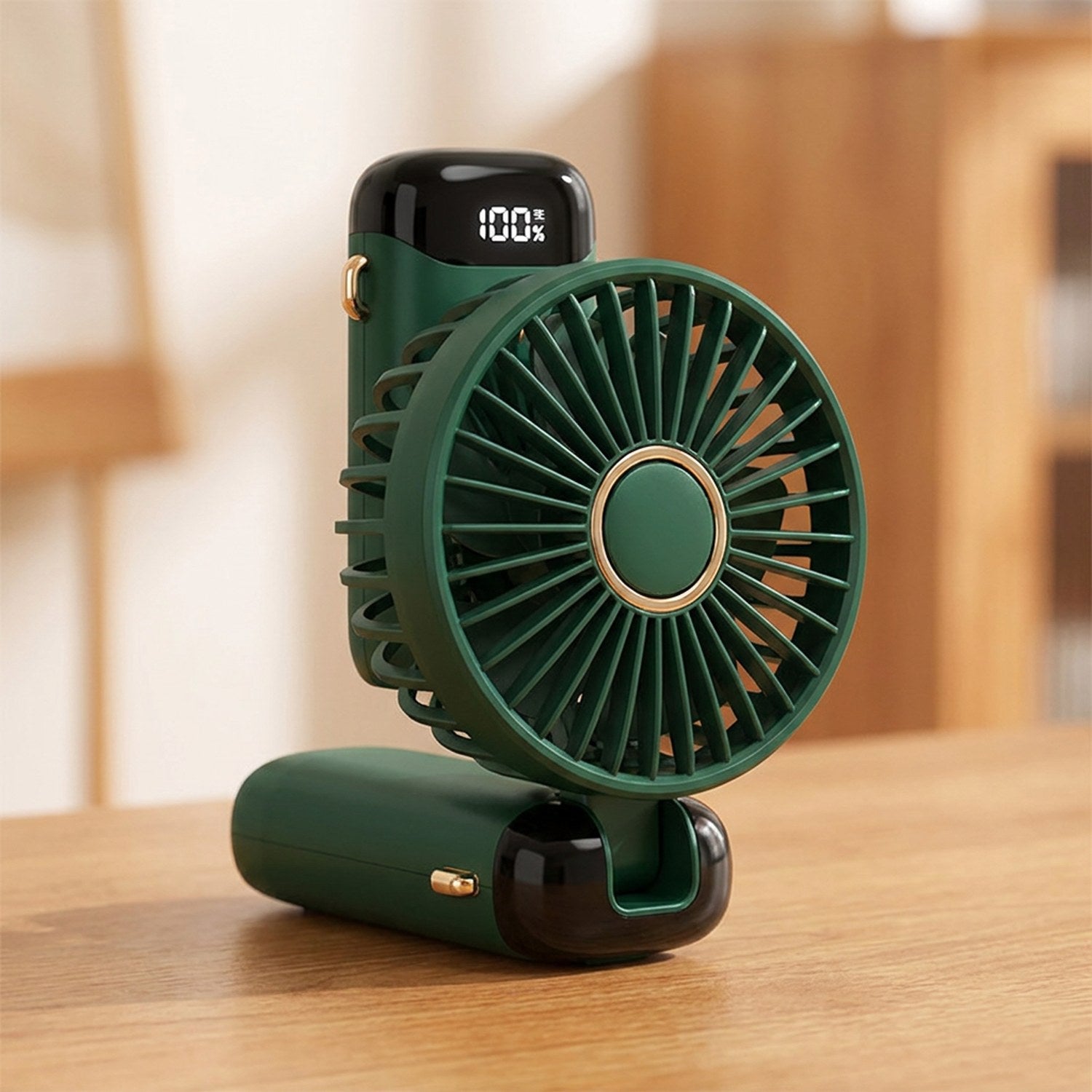 Mini ventilateur portable vert foncé gros plan