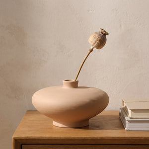 Coupe en céramique mate terracotta 13 cm avec capsule de pavot séché