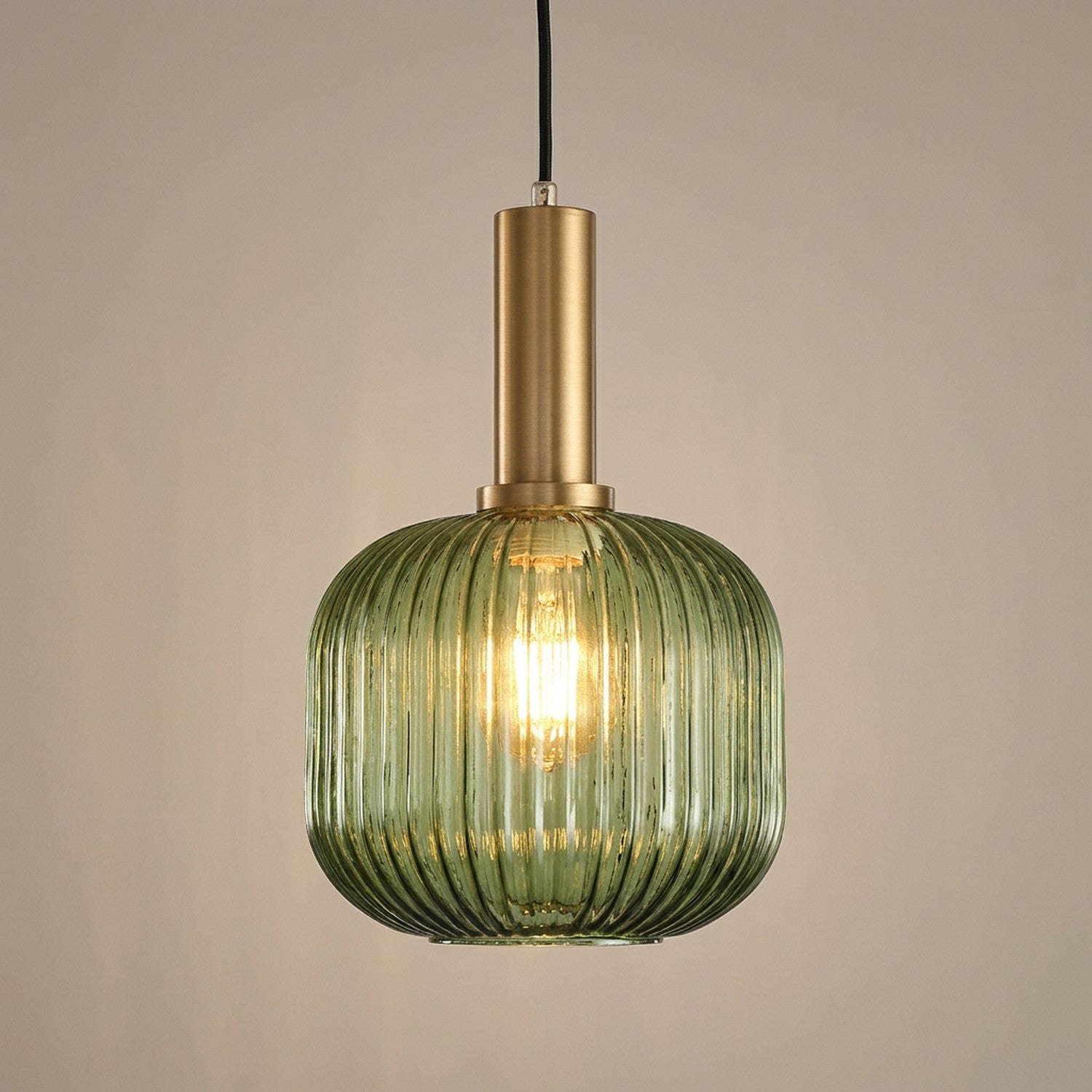Suspension en verre vert texturé modèle Boule