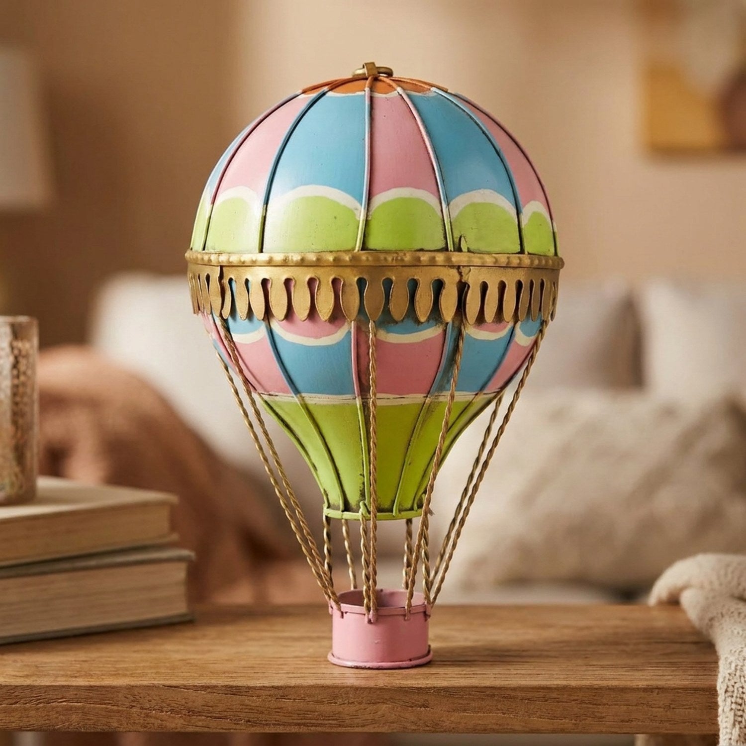 Ballon à air chaud Pastel en métal forgé – rose, bleu, vert doux 11cm