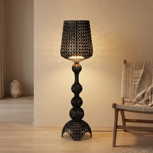 Lampadaire acrylique noir ajouré façon dentelle allumé design italien
