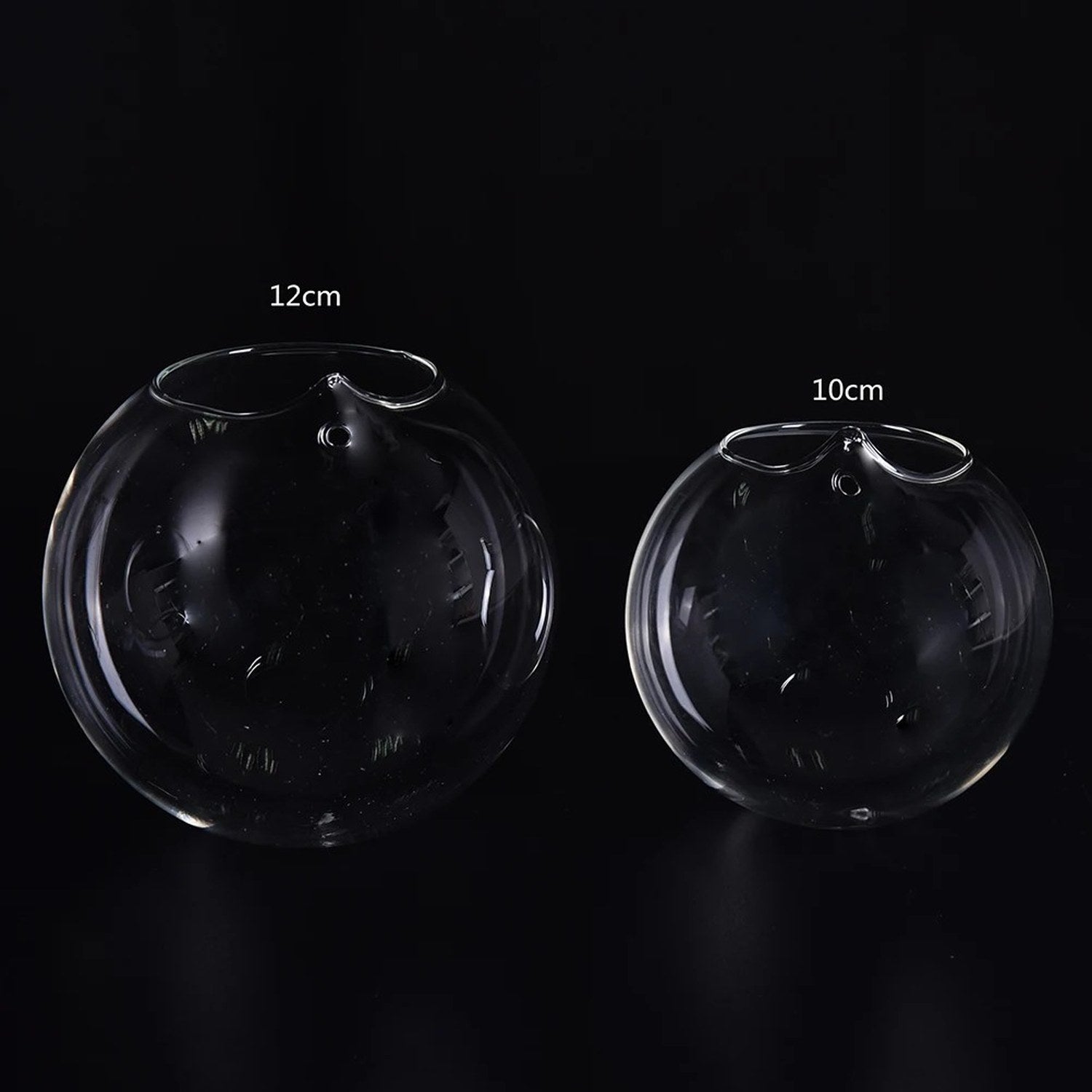 Comparaison des tailles vase boule en verre 10 cm et 12 cm