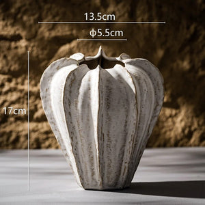 Dimensions vase céramique haut 17cm largeur 13.5cm ouverture 5.5cm