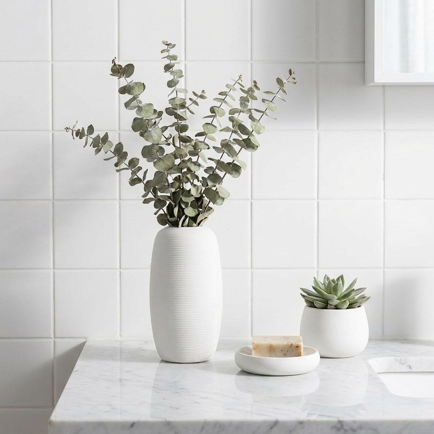 Vase céramique blanc salle de bain eucalyptus style spa