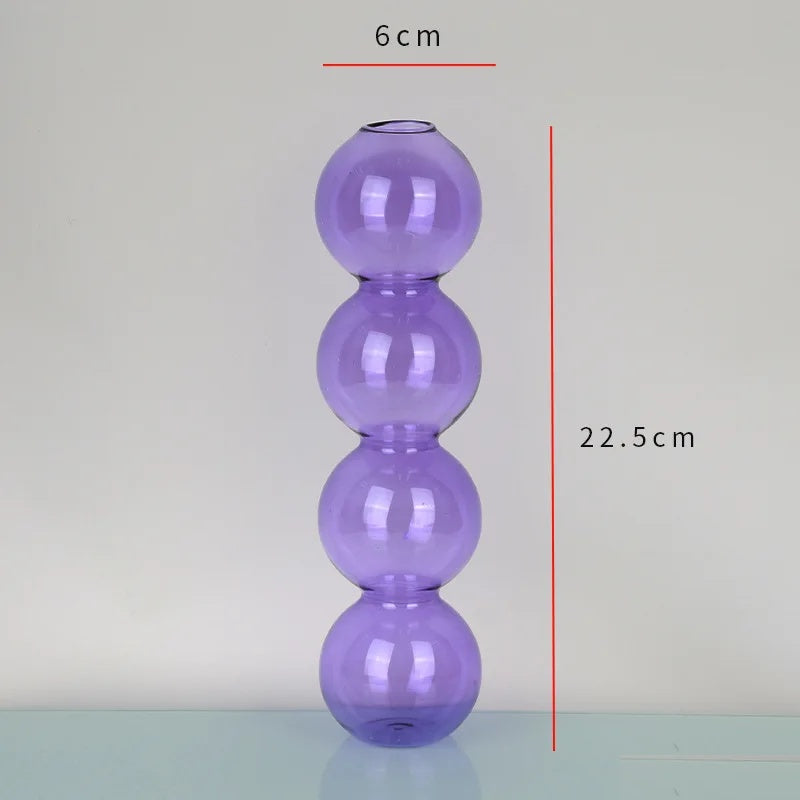Vase en verre violet L style nordique fond blanc
